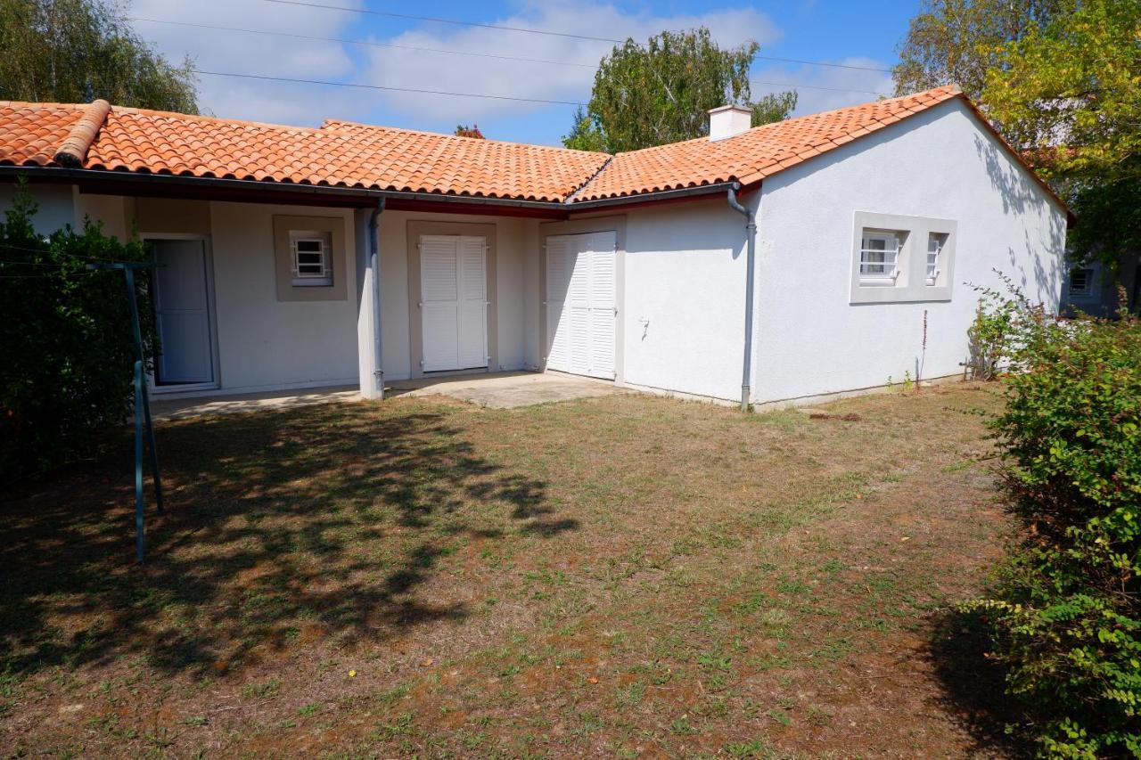 Le Carrelet De L'Estuaire , Jolie Maison Entiere A 9 Min De La Citadelle Saint-Seurin-de-Cursac Exterior photo