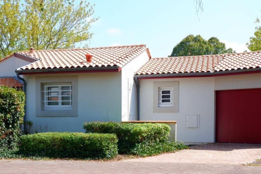 Le Carrelet De L'Estuaire , Jolie Maison Entiere A 9 Min De La Citadelle Saint-Seurin-de-Cursac Exterior photo